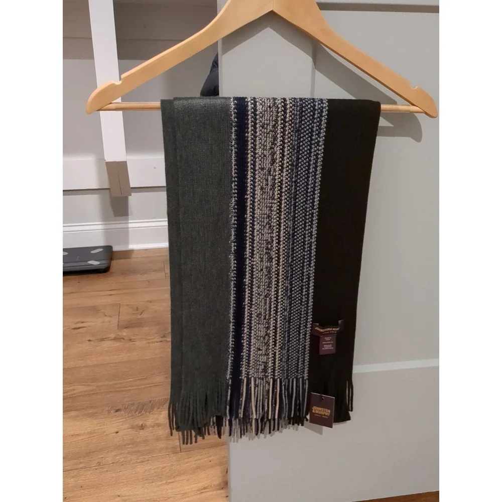 NWT Men's‎ Johnston & Murphy Brown/Blue Stripe Knit Scarf